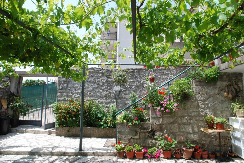 Apartments Slavica Rafailovici Budva Exterior foto