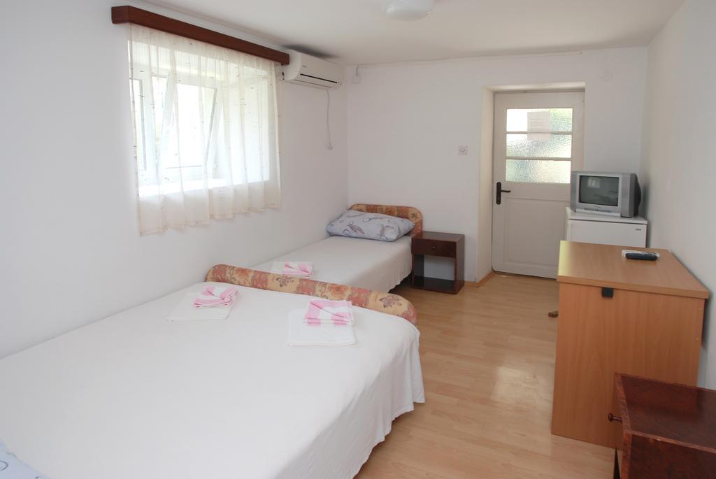 Apartments Slavica Rafailovici Budva Habitación foto